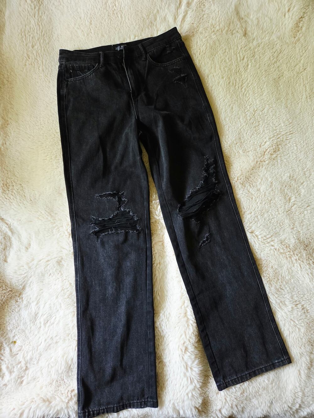 Judy blue 90's Straight Black Distressed Jeans 9/29